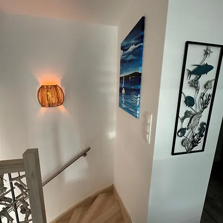 Blue Wave Horizon دجيفنوفيك